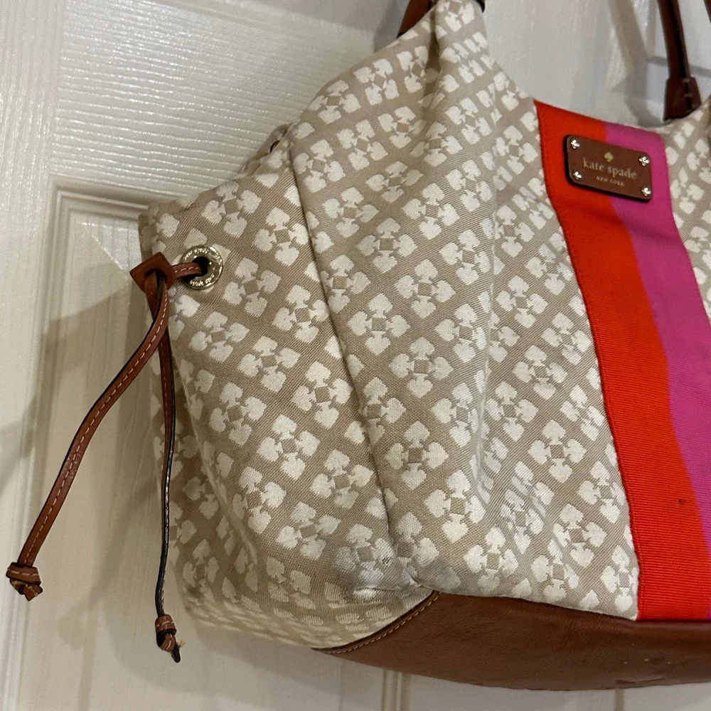 Kate Spade New York Spade Clover Diaper Bag Tote Changing Pad Tan Pink